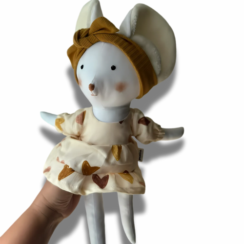 Boneca Ratinha Camila